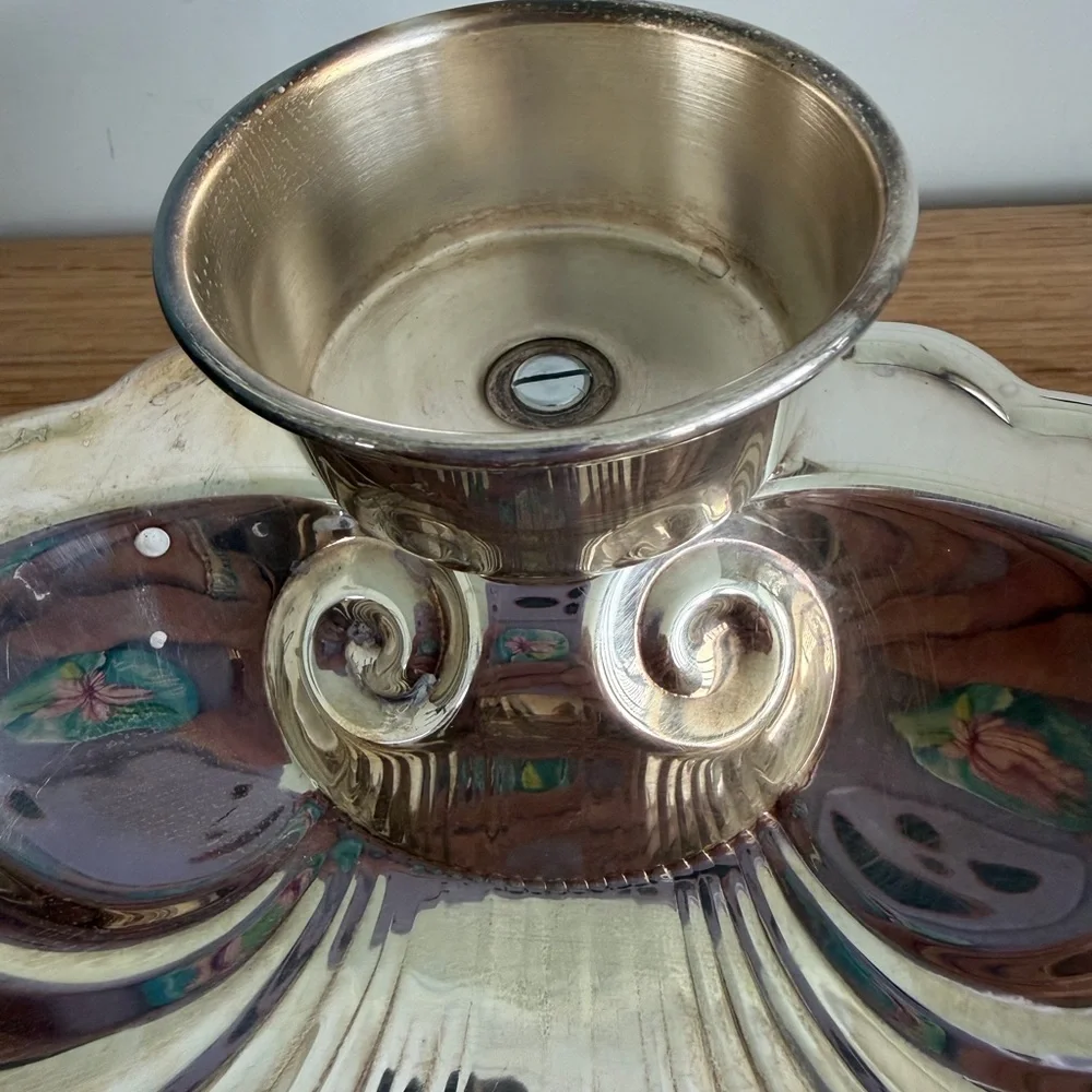 Sheffield Co. Large Clam Sea Shell Serving Fish Silver Plated